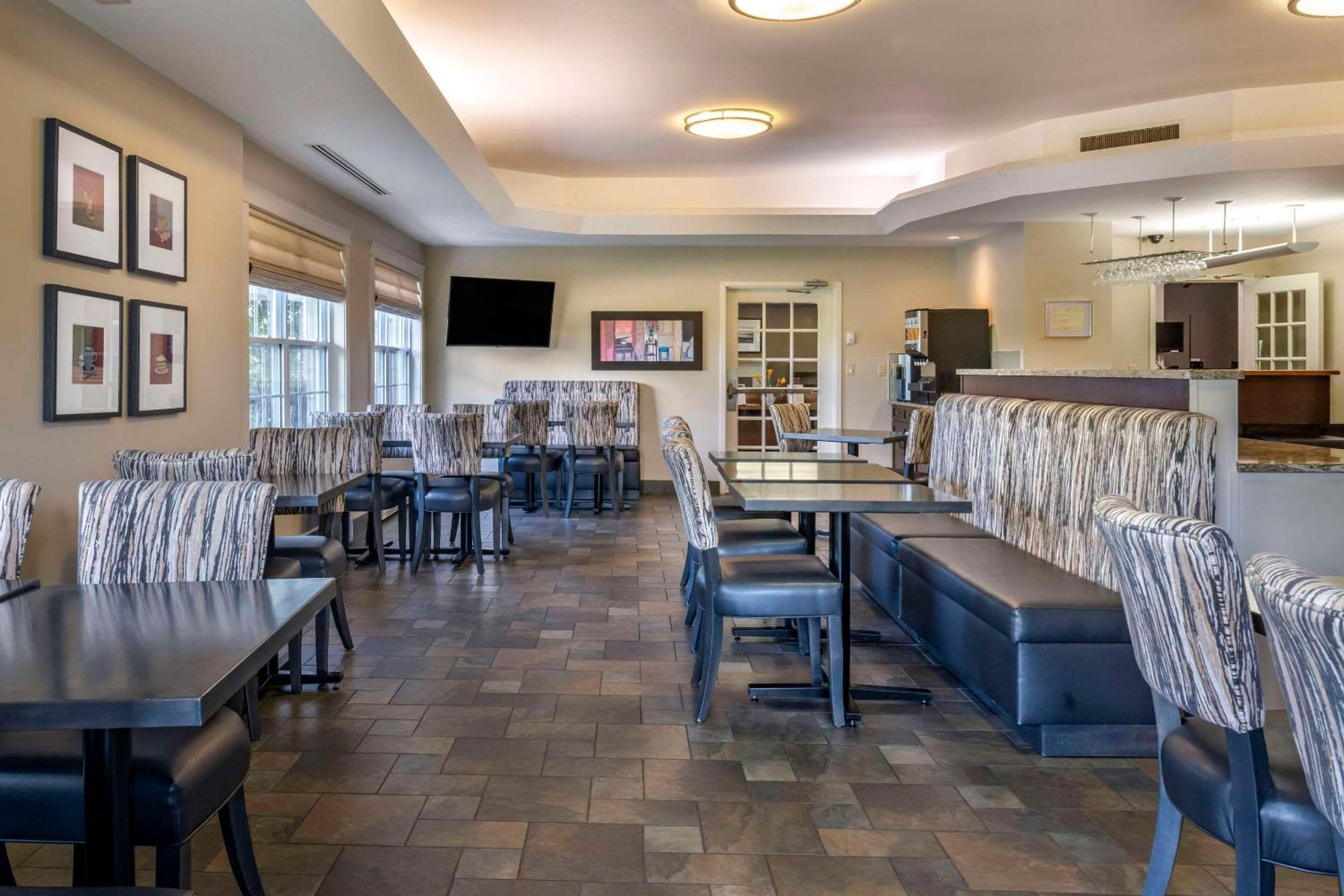 Quality Inn & Suites Quispamsis Rothesay Dış mekan fotoğraf